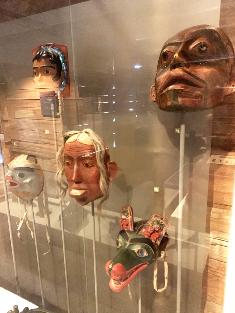 Mask - Canadian Museum of History